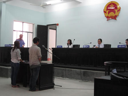 Đứa bé bị mất tích bí ẩn trong nhà cha đẻ
