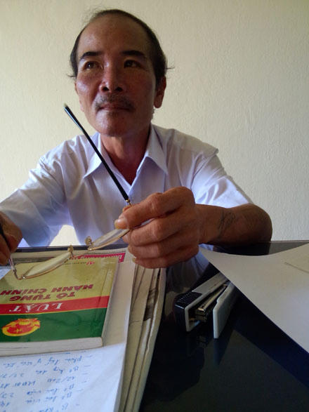 Bà lão 70 “cắn răng” làm nô lệ tình dục cho gã thanh niên bệnh hoạn