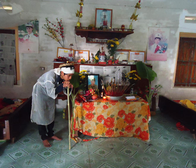 Ngăn cản kẻ say đốt nhà, công an viên hy sinh anh dũng