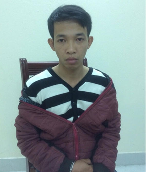 Cô gái dễ dãi bị lột sạch đồ sau lần hẹn hò với bạn online