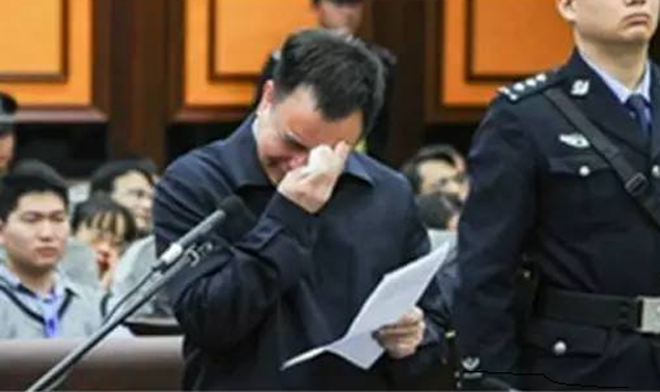 Những kiểu nhận hối lộ quái chiêu của quan tham