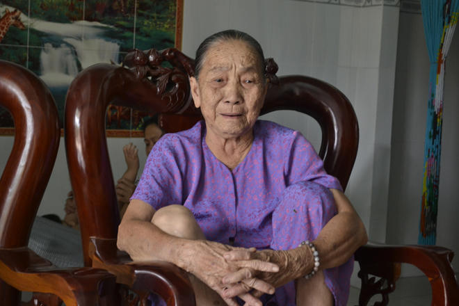 Vụ thi thể cô gái mất mắt trong huyệt mộ, hung thủ vẫn là ẩn số?