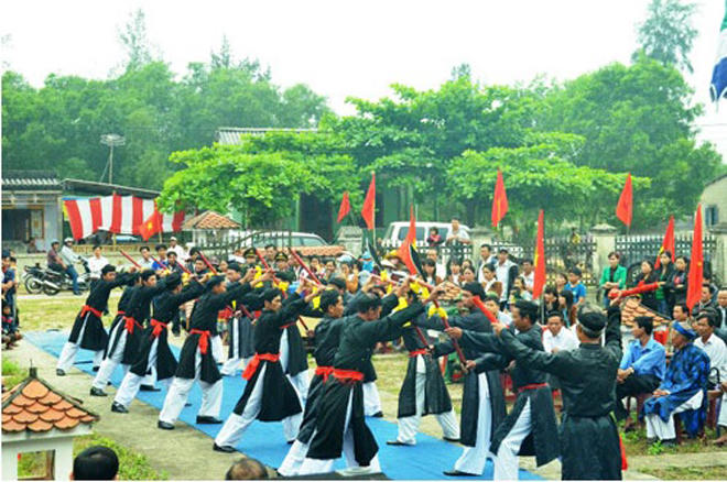 Sức sống mới ở một làng ven biển