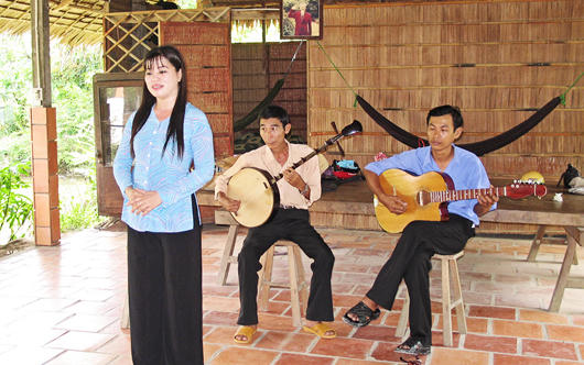 Yên ả sông nước miệt vườn Nam Bộ