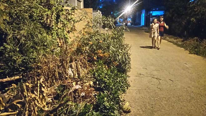 Đứa 'con rơi' của thiếu nữ tự vượt cạn trong nhà vệ sinh