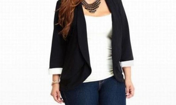 Cách chọn trang phục phù hợp với từng dáng người