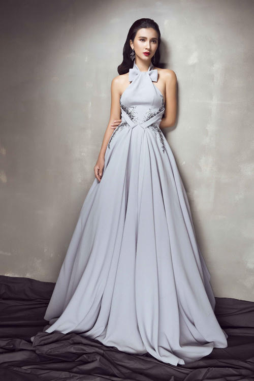 Kim Tuyến diện mốt không nội y với váy dạ hội