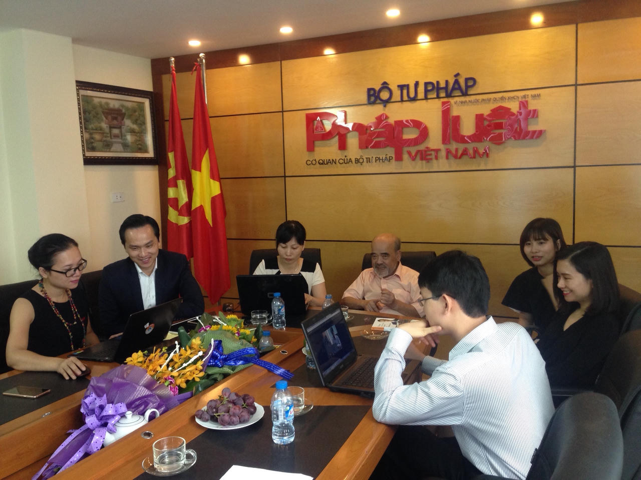 Giao lưu trực tuyến: Chia sẻ bí quyết cho nhà đầu tư bất động sản cá nhân