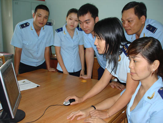 Những 'con mắt thần’ ở Bình Dương