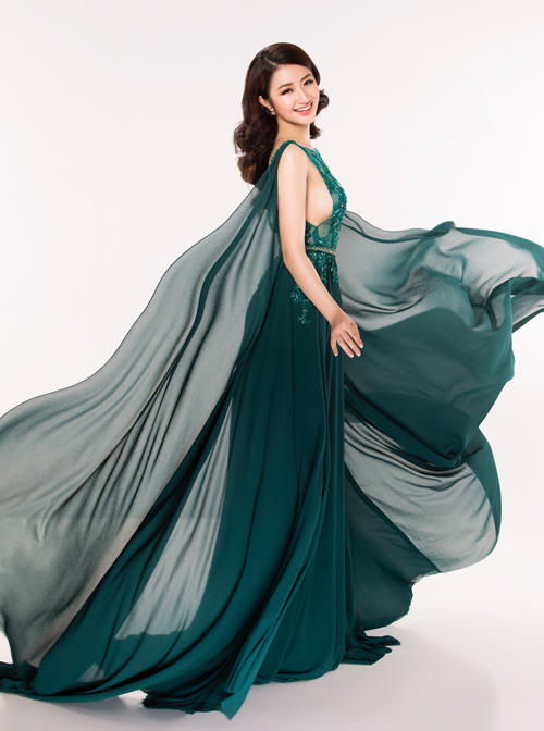 Vẻ đẹp nóng bỏng của tân Hoa hậu Bản sắc Việt