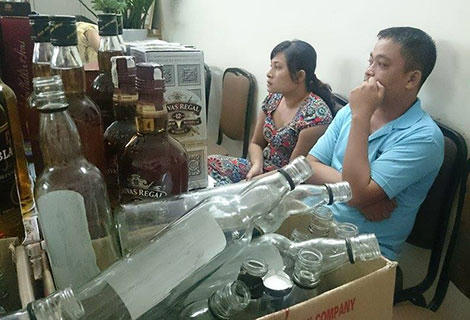 Rượu Chivas giả: Vỏ 'đồng nát', ruột rượu Lào