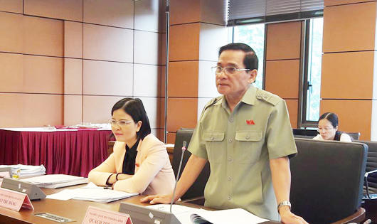 Tái cơ cấu kinh tế: Cần xóa bỏ  thói quen ‘hội nghị đầu bờ’