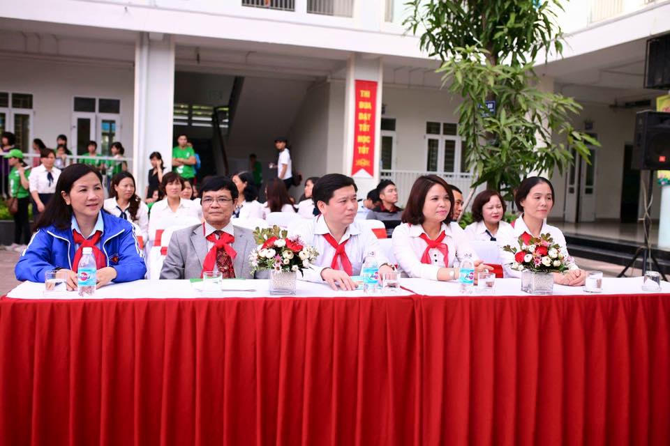 20.000 mũ bảo hiểm được tặng miễn phí cho học sinh tiểu học