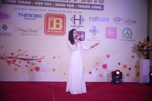 Báo PLVN: Nồng ấm Thanks Party 2016