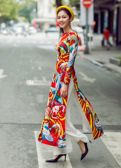 do-my-linh-thanh-tu-theo-trao-luu-mac-ao-dai-ngay-tet-3