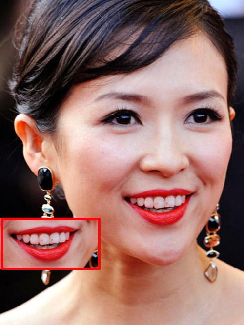 Ngay cả những người đẹp nổi tiếng cũng thường gặp phải lỗi trang điểm son dính răng. 
