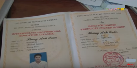 Xung cong an di danh ghen ho