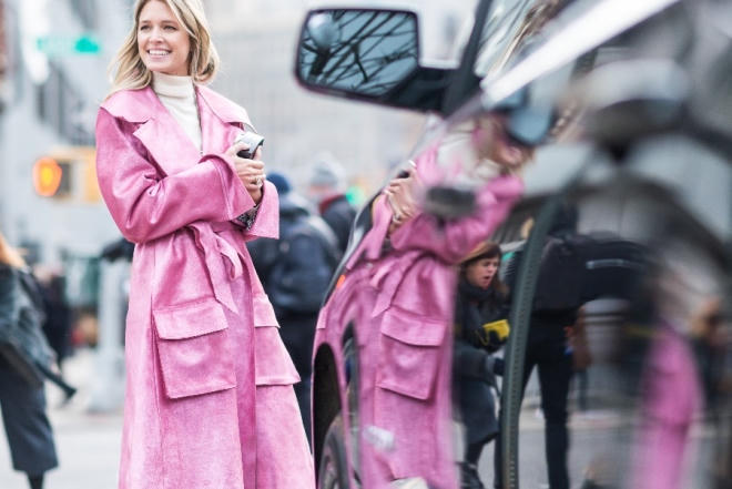 Trang phục màu đỏ cho người tuổi Tỵ, Mùi trong 2017