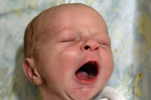 Đi khám thận mới biết đã có thai 9 tháng