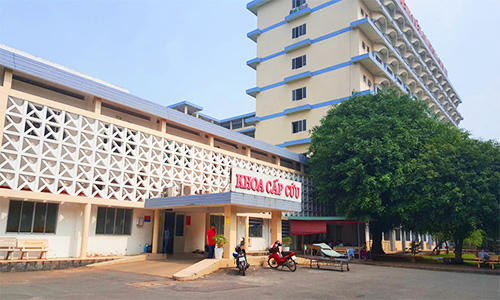 vo-cat-cua-quy-chong-vut-xuong-song-vi-ghen