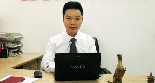 Vụ học sinh gãy chân ở trường Nam Trung Yên: Lái xe taxi có thể bị xử lý theo luật hình sự?