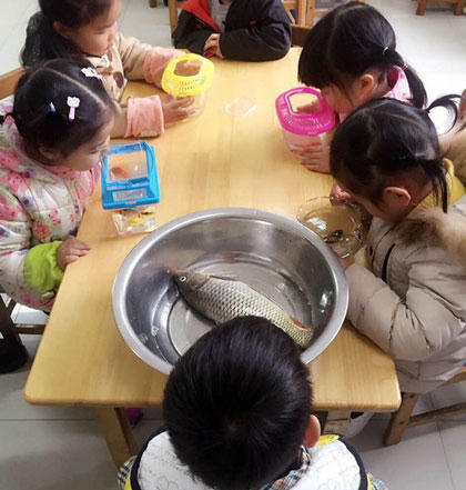 tinh-huong-oai-am-bo-me-noi-mot-dang-con-hieu-mot-neo-3