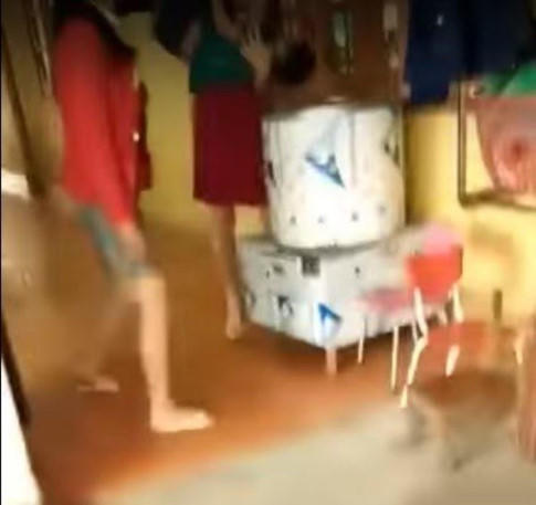 Vụ dốc ngược trẻ vào máy vặt lông gà: Tạm đình chỉ công tác hiệu trưởng