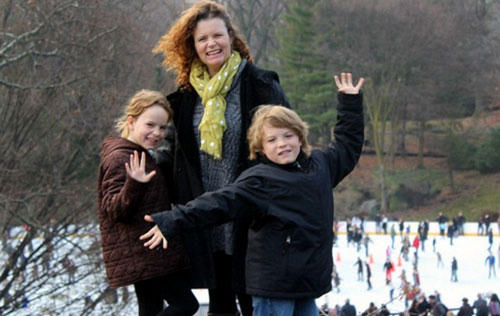 me-ban-het-cua-cai-dan-con-di-khap-the-gian-truoc-khi-bi-liet