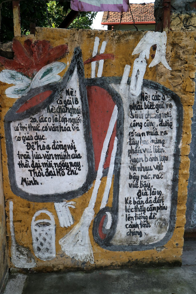 Làng bích báo, bích họa, độc nhất, độc dáo Làng bích báo, bích họa, độc nhất, độc dáo