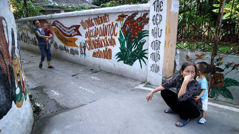 Làng bích báo, bích họa, độc nhất, độc dáo Làng bích báo, bích họa, độc nhất, độc dáo