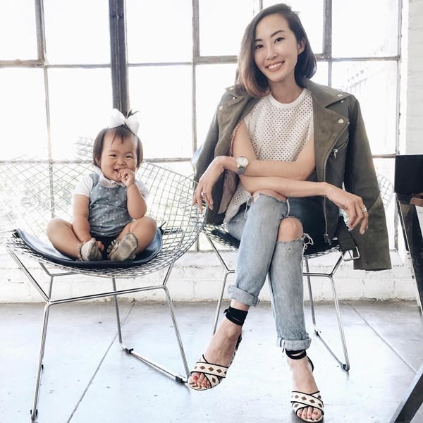 Những bà mẹ thời trang, tài năng nổi tiếng trên mạng Instagram