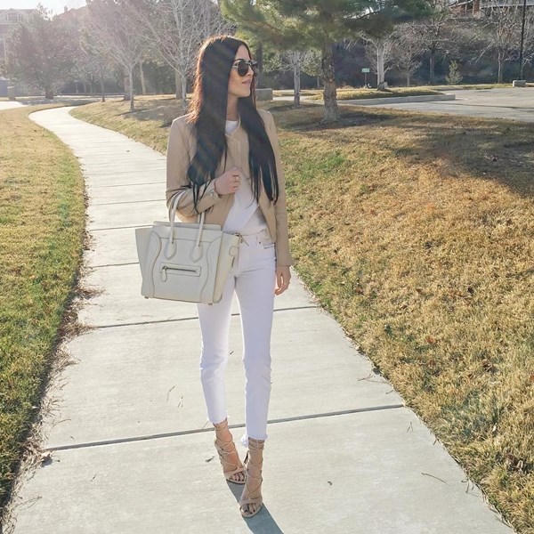 Những bà mẹ thời trang, tài năng nổi tiếng trên mạng Instagram