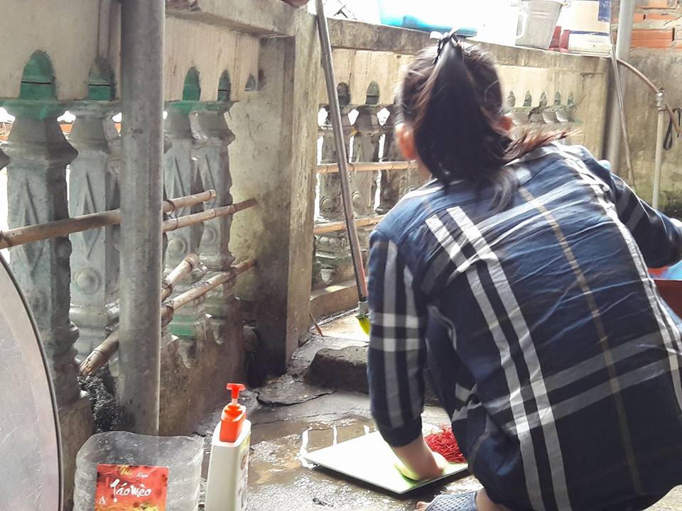 Bé gái 4 lần bị ông tổ trưởng xâm hại: Bắt tạm giam nghi can