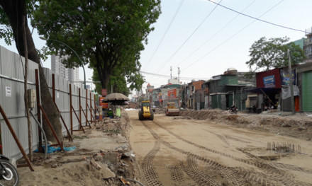 Dịch chuyển, chặt hạ 1.300 cây xanh trên đường Phạm Văn Đồng: Mới chỉ là đề xuất ảnh 1