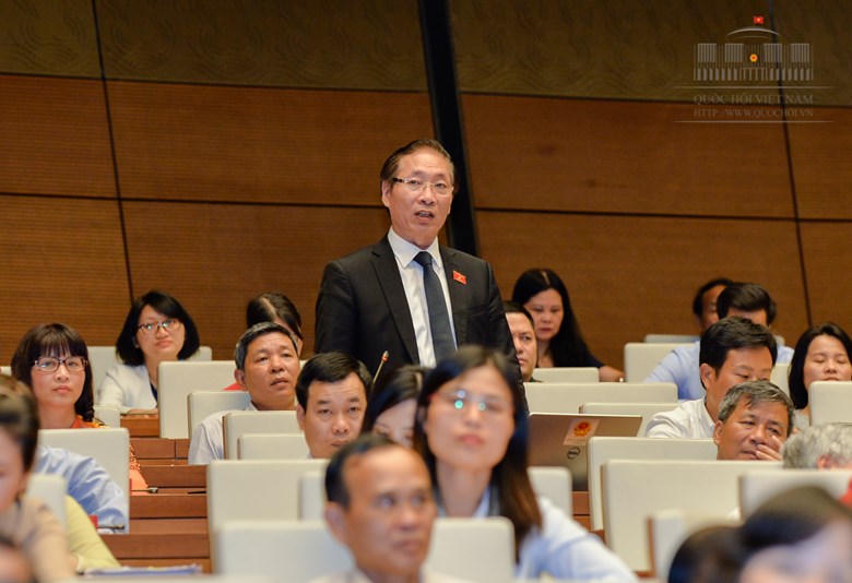 'Quốc tế phải học tập mô hình 'cô đỡ thôn bản' của ta'