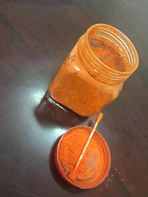 Trẻ nhiễm độc chì nguy kịch vì cha mẹ tự ý bôi thuốc cam chữa viêm da