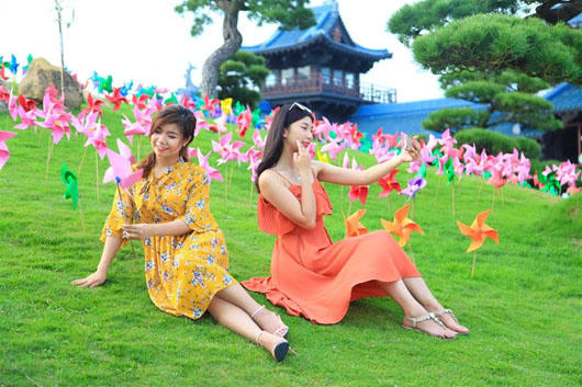 Đến Sun World Halong Complex, khám phá ngọn đồi chong chóng đẹp như mơ