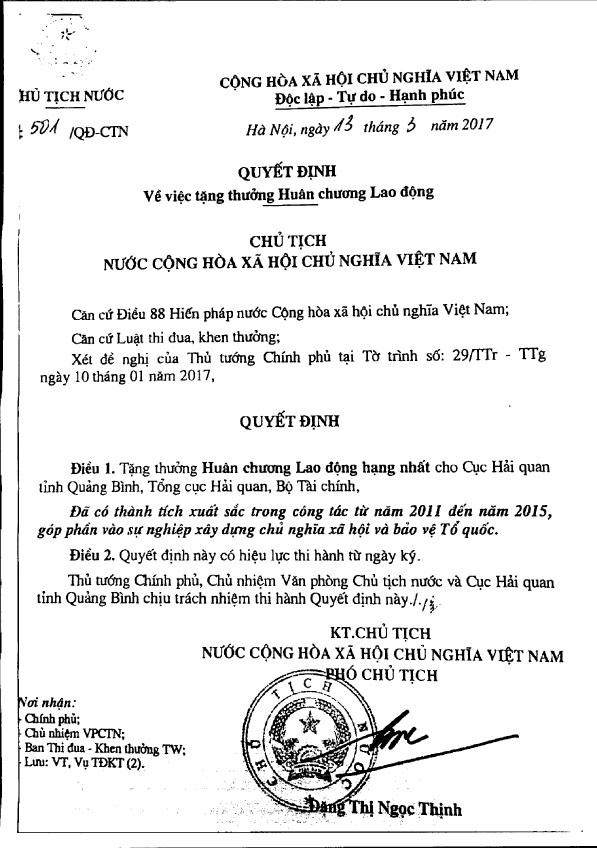 Cục Hải quan tỉnh Quảng Bình được tặng Huân chương lao động hạng Nhất