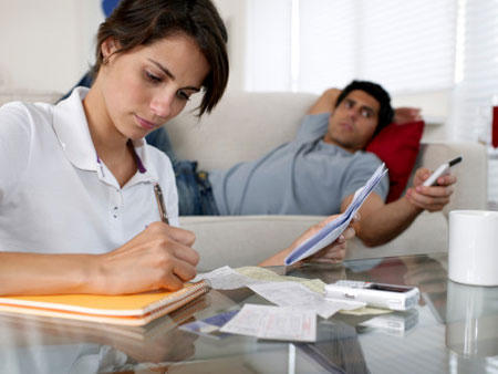 Sự vô tâm giết chết tình yêu đôi lứa - Ảnh 1. Sự vô tâm giết chết tình yêu đôi lứa - Ảnh 1.