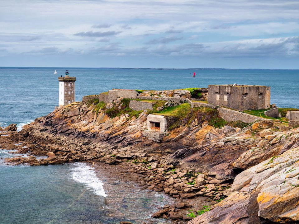 ngon hai dang - elle man 15