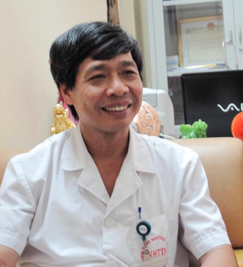 Ăn cua sống chữa ung thư: Phản khoa học, rước thêm bệnh