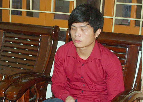 ten-trom-nap-duoi-gam-giuong-sat-hai-thieu-phu-vut-xac-phi-tang-1