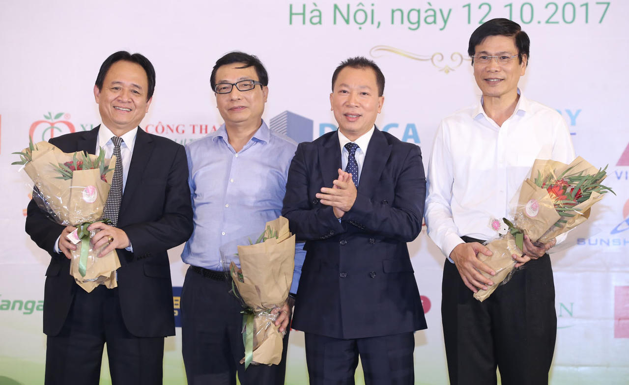 Lễ trao giải Cuộc thi 'Thượng tôn pháp luật, phát triển bền vững'