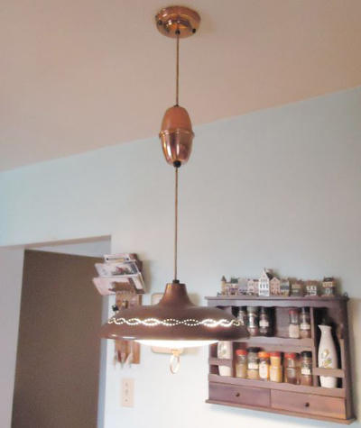 Căn bếp vẫn mới dù 60 năm không cải tạo