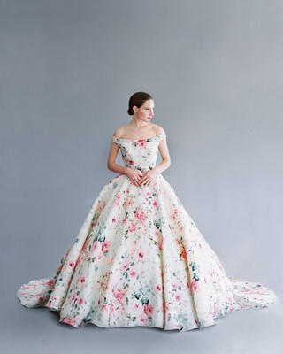 Thử chọn váy cưới hoa nhìn phát mê