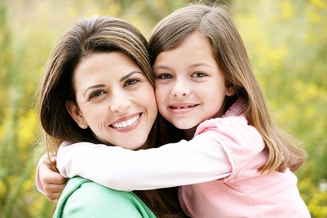 tư vấn pháp luật,thủ tục khai sinh,khai sinh cho con,khai sinh theo họ mẹ,xác định dân tộc cho con