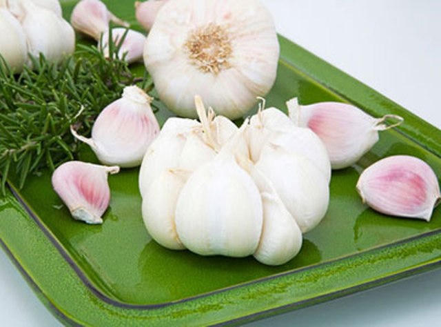 Những loại rau thơm vườn nhà giúp trị bệnh hiệu quả