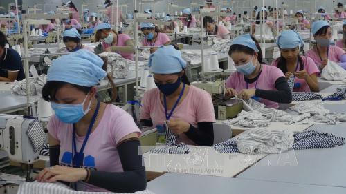 Người lao động sắp xếp lịch thế nào để nghỉ Tết nguyên đán?