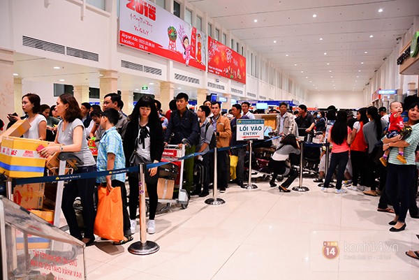 Thẻ nhà báo không được làm thủ tục lên máy bay từ 15/1/2018