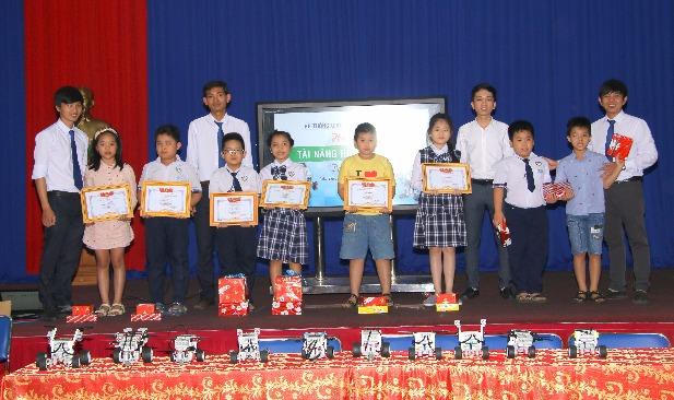 Trường Phổ thông Thái Bình Dương:  Phát huy thế mạnh Robotics